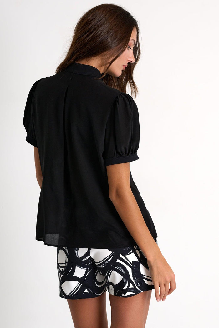Black Short-Sleeved Lycra Blouse -  Tops - Empress De Luxe
